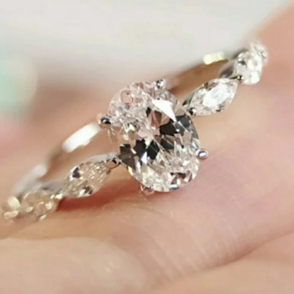 Dazzling Silver Women's Ring - Picture 5 of 6